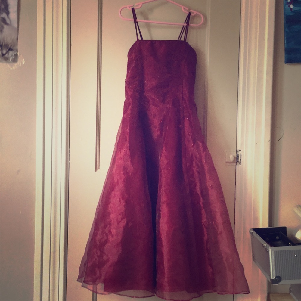 Sparkly red formal 8 year old dress